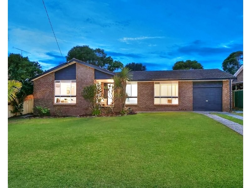 24 Macquarie Street, Bonnells Bay NSW 2264