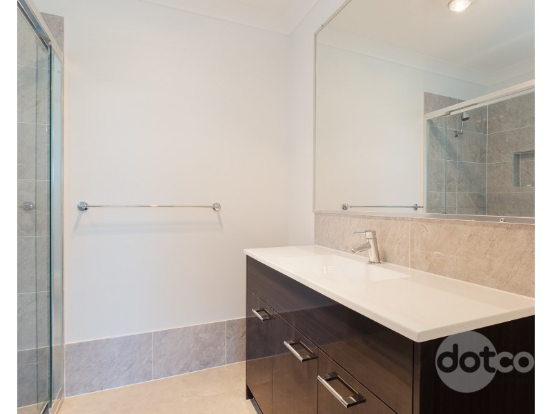 2 Third Avenue, Rutherford NSW 2320