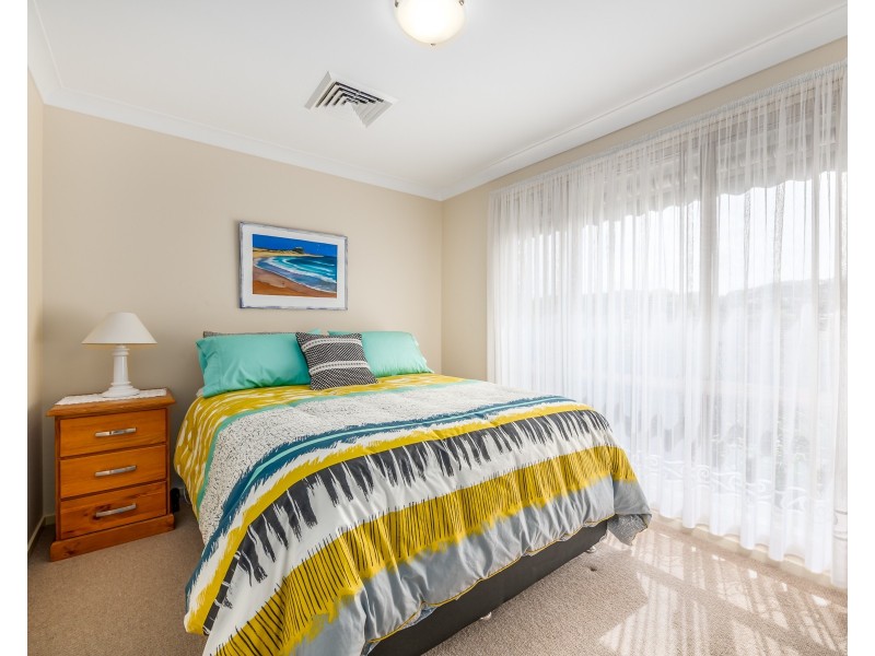 10 Lindale Way, Lakelands NSW 2282