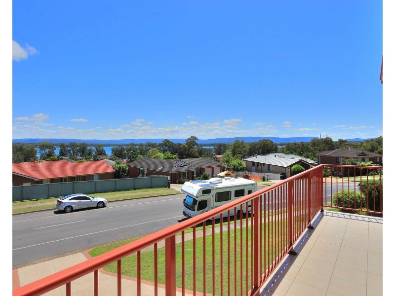 99 Waikiki Road, Bonnells Bay NSW 2264