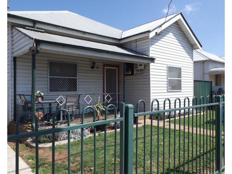 15 Pozieres Street, Dubbo NSW 2830