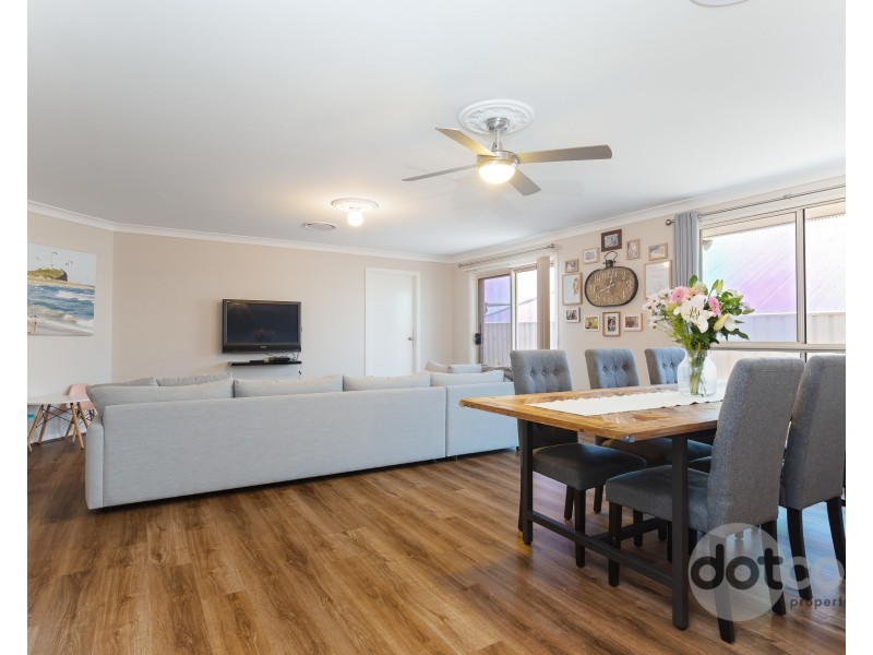 14 Cuffley Street, Buttaba NSW 2283