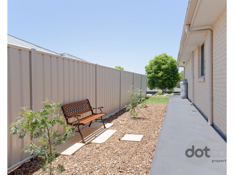 14 Cuffley Street, Buttaba NSW 2283