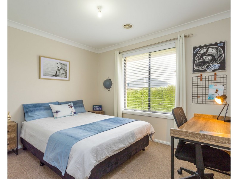 30 Botanic Way, Orange NSW 2800