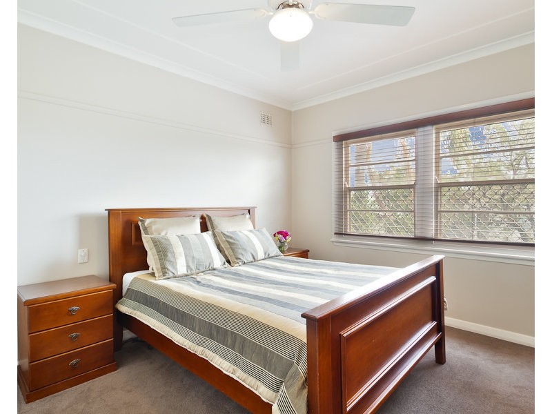 2 Miller Street, Mayfield NSW 2304