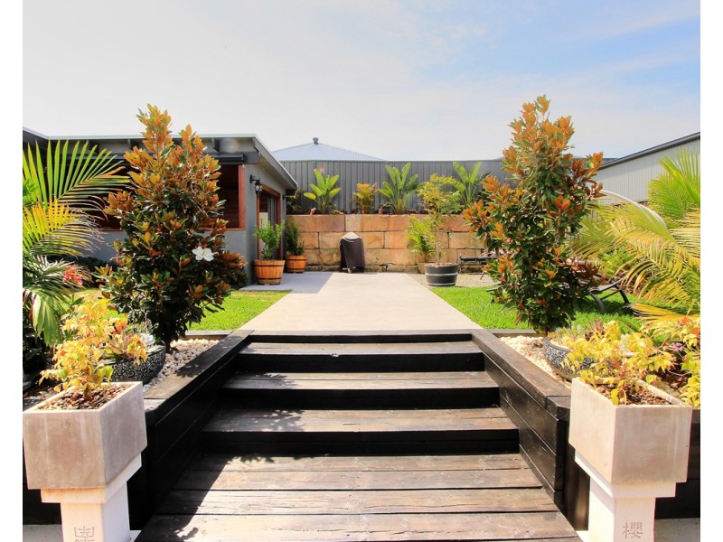 12 Dollarbird Lane, Cooranbong NSW 2265