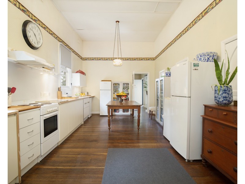 4 Bareena Street, Raymond Terrace NSW 2324