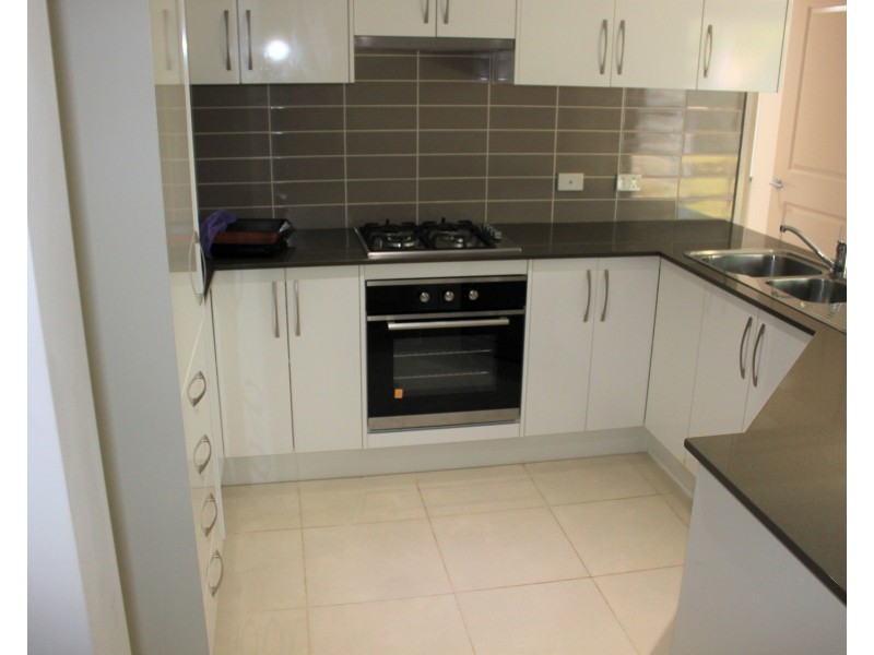 4 Merrivale Road, Mount Hutton NSW 2290