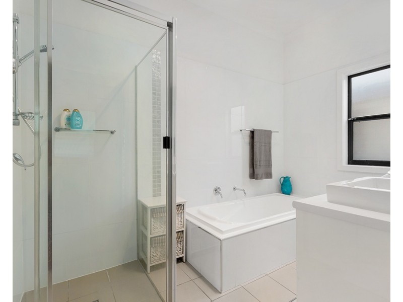 20 Watson Street, Islington NSW 2296