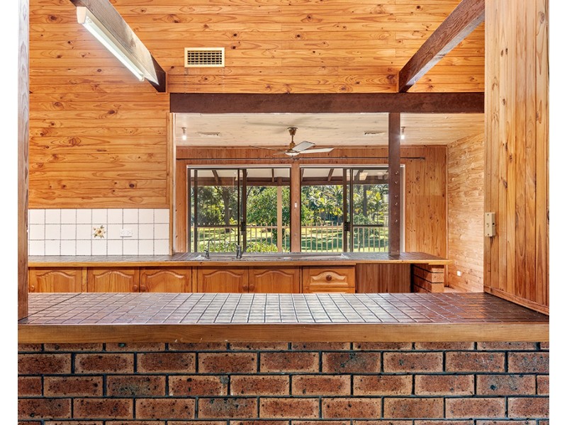 1 Recluse Place, Salt Ash NSW 2318