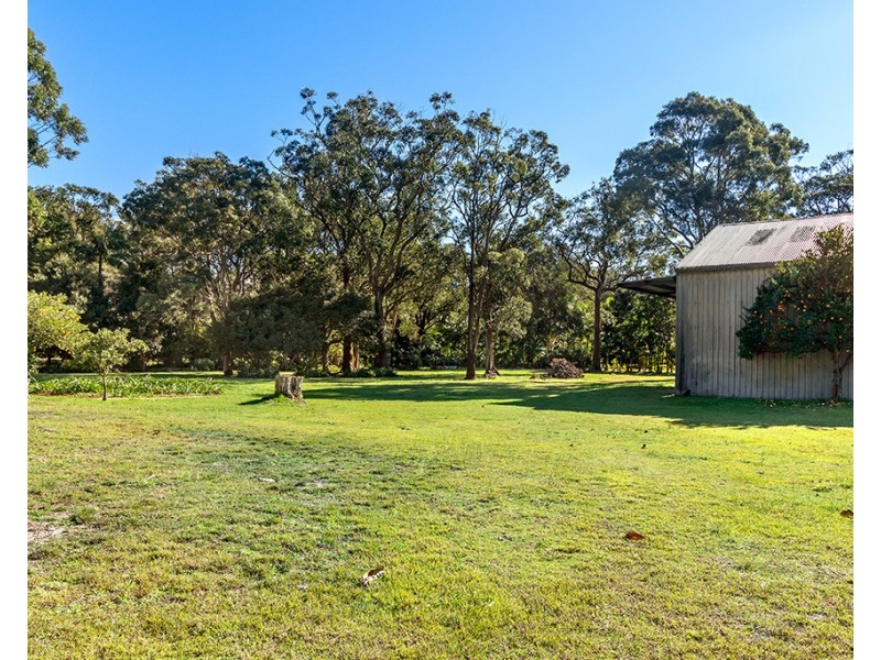 1 Recluse Place, Salt Ash NSW 2318