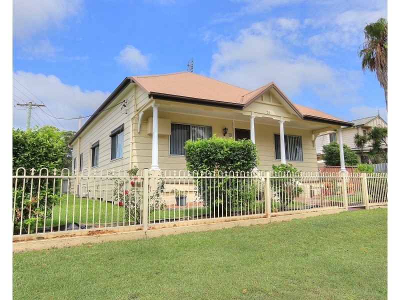 28 Anzac Parade, Teralba NSW 2284