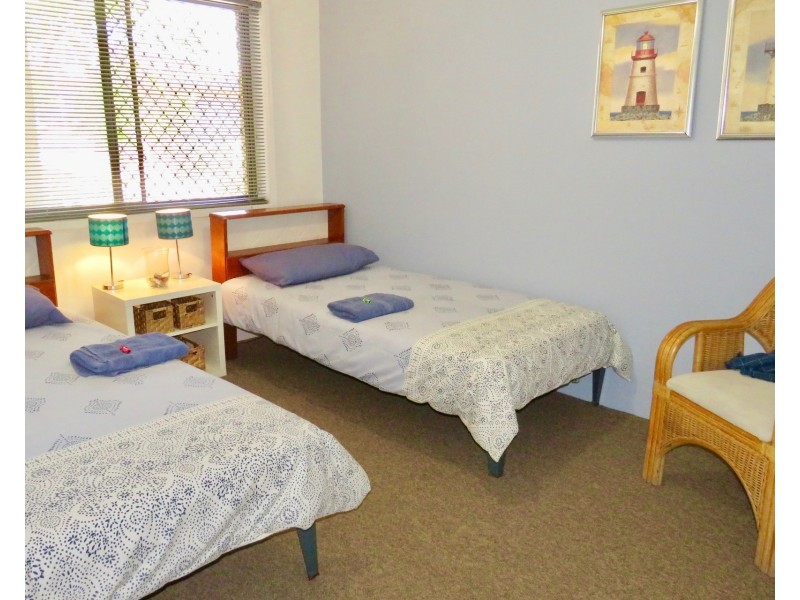 4/34 Imperial Parade, Labrador QLD 4215