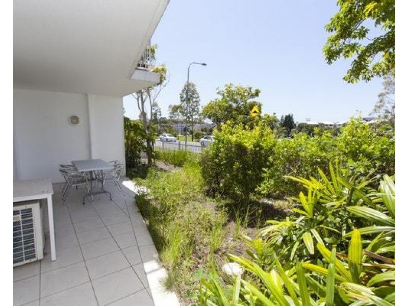 8/98 University Drive, Varsity Lakes QLD 4227