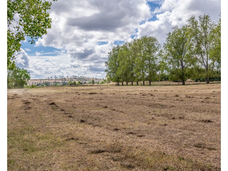 46 Aberglasslyn Lane, Aberglasslyn NSW 2320