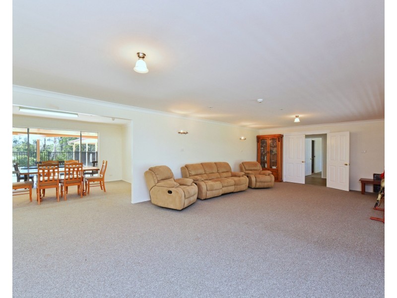 227 Currans Road, Cooranbong NSW 2265
