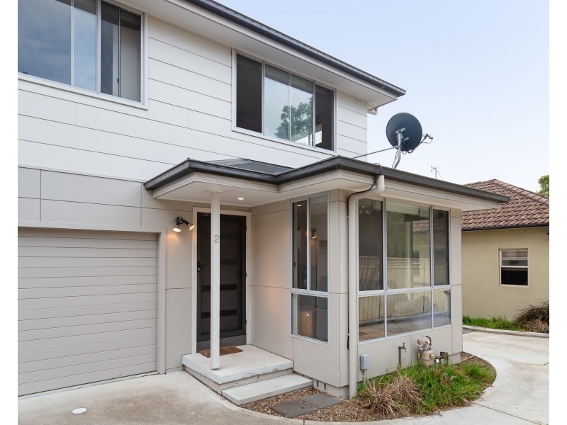 2/9 Durham Road, Lambton NSW 2299