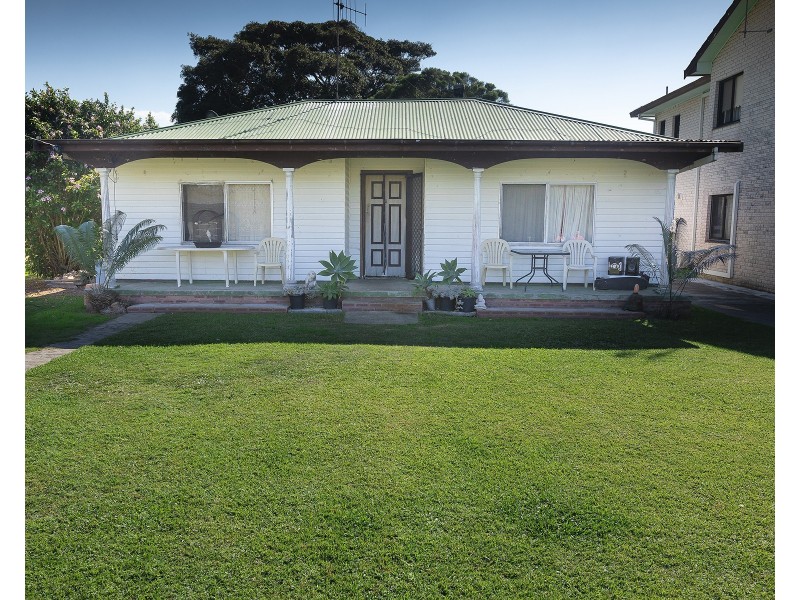 53 Point Road, Tuncurry NSW 2428