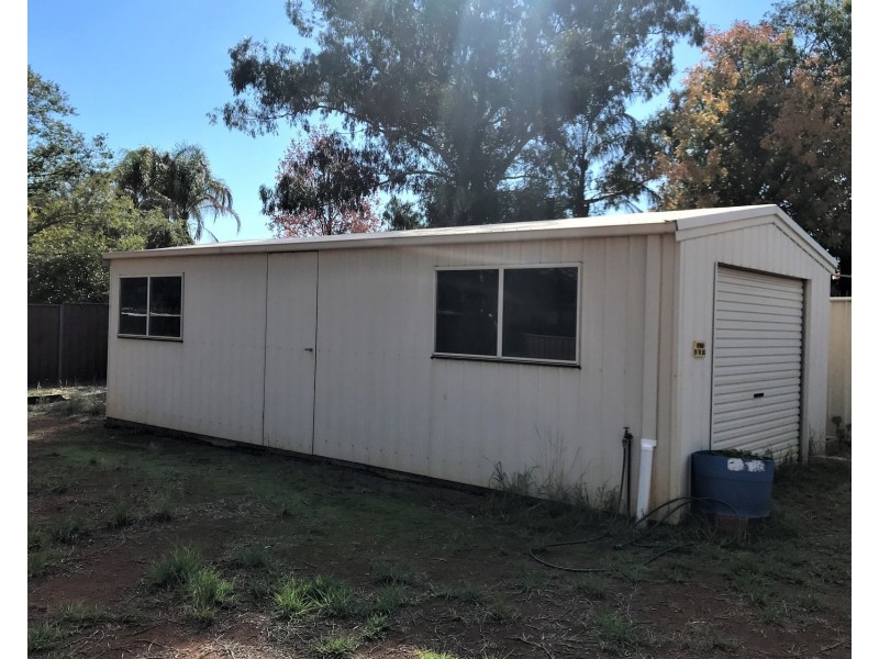 9 Windsor Parade, Dubbo NSW 2830