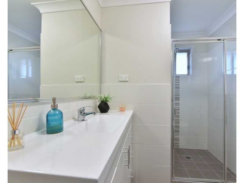 15 Dahlia Avenue, Hamlyn Terrace NSW 2259