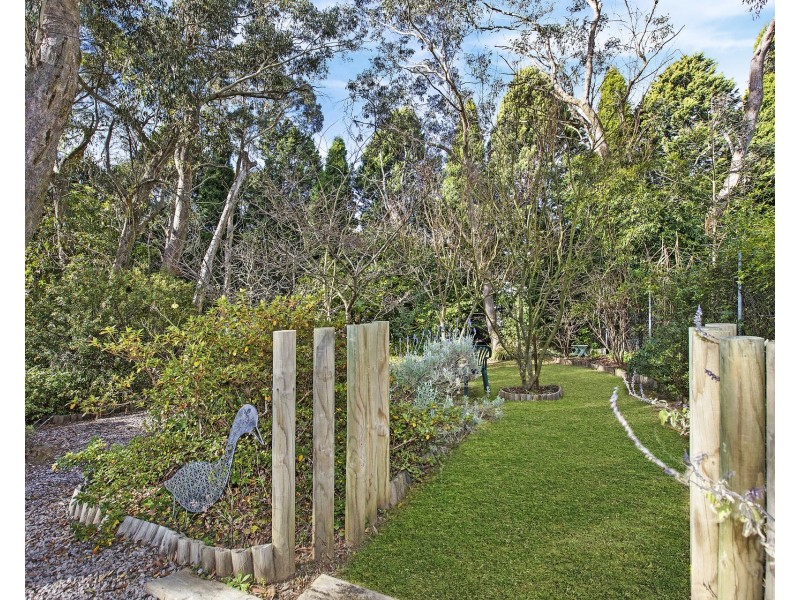 41 Fourth Avenue, Katoomba NSW 2780