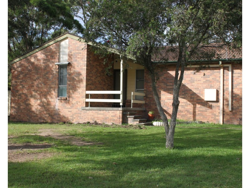 41 Earl Grey Crescent, Raymond Terrace NSW 2324