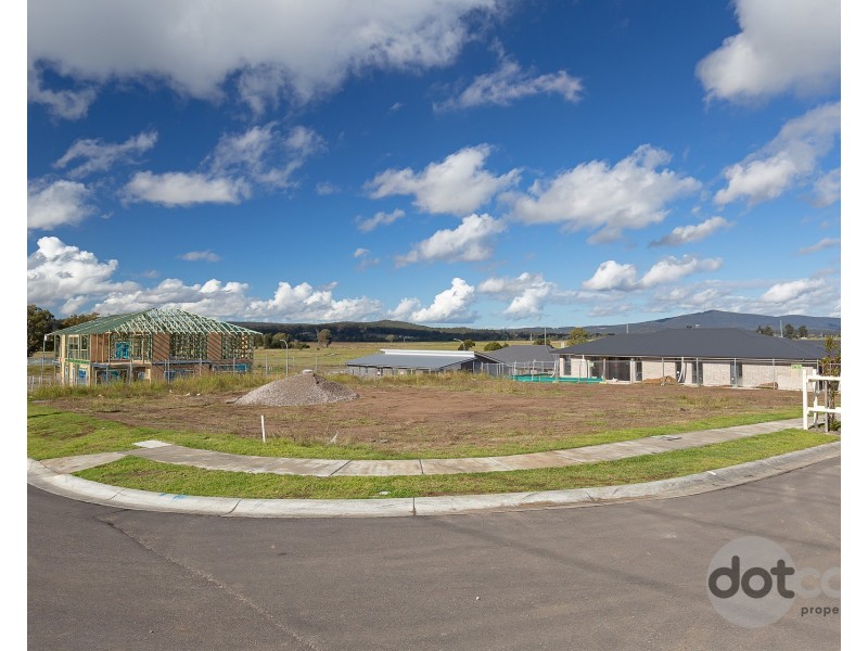 1 St Andrews Close, Heddon Greta NSW 2321