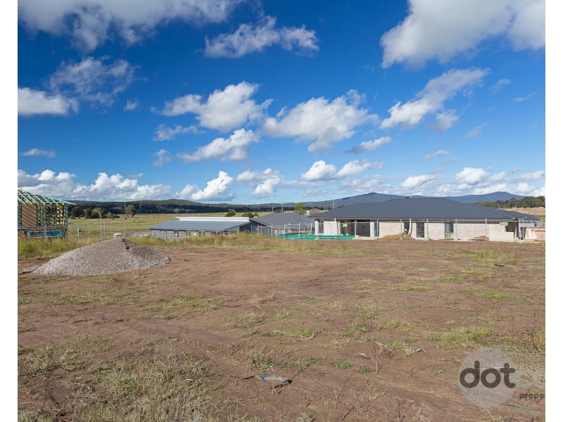 1 St Andrews Close, Heddon Greta NSW 2321