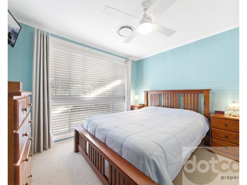 3 Loxley Close, Berkeley Vale NSW 2261