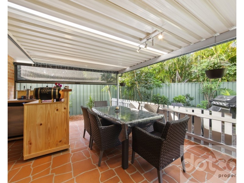 3 Loxley Close, Berkeley Vale NSW 2261