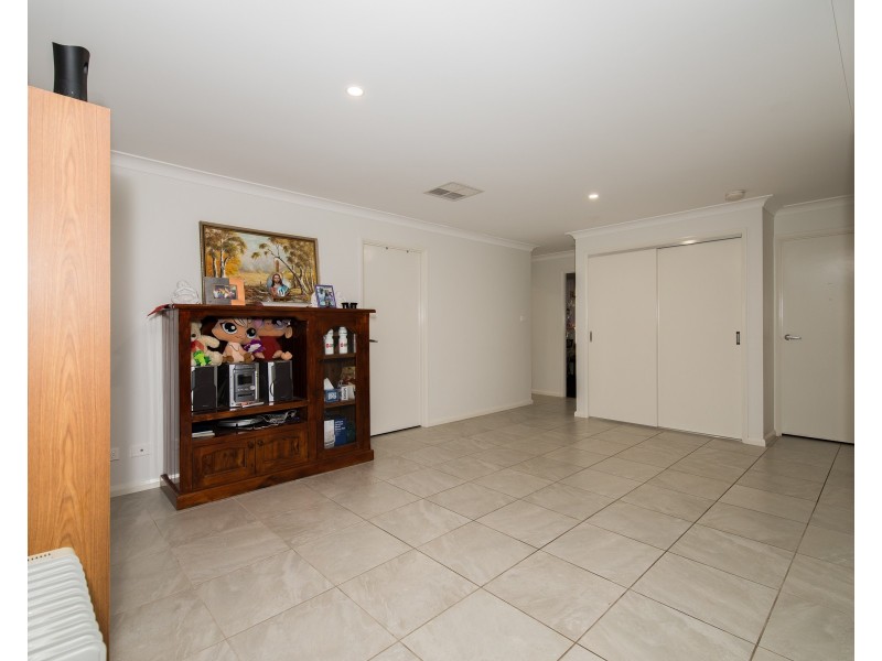 67 Linda Drive, Dubbo NSW 2830