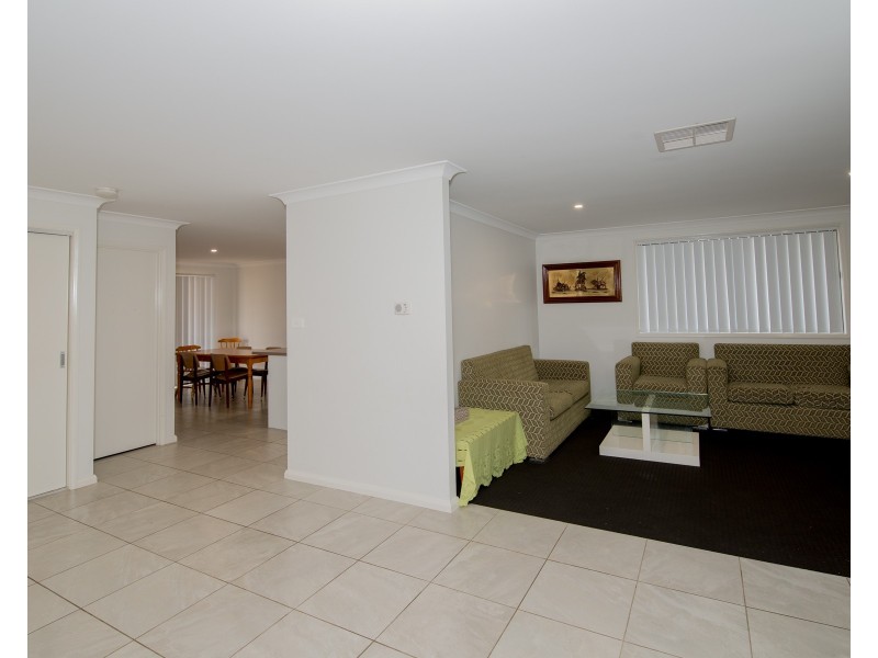 67 Linda Drive, Dubbo NSW 2830