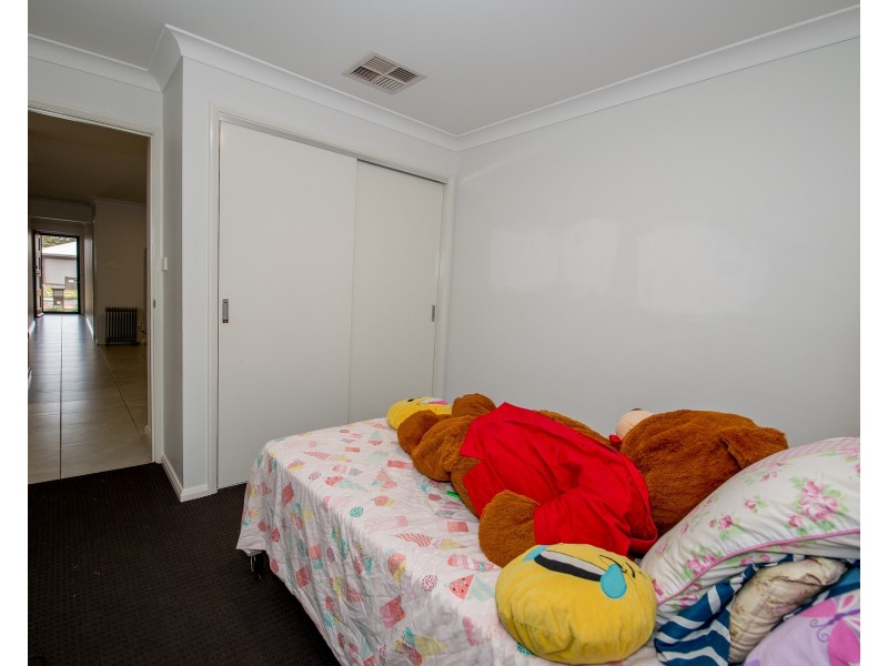 67 Linda Drive, Dubbo NSW 2830