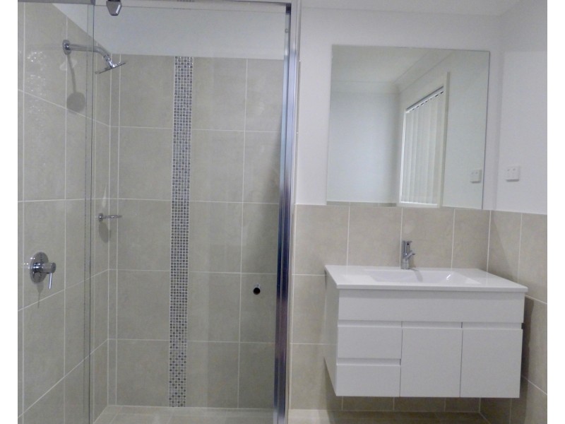 8 Koba Street, Fletcher NSW 2287