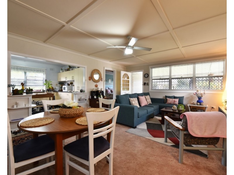 6 Pamela Avenue, Dora Creek NSW 2264