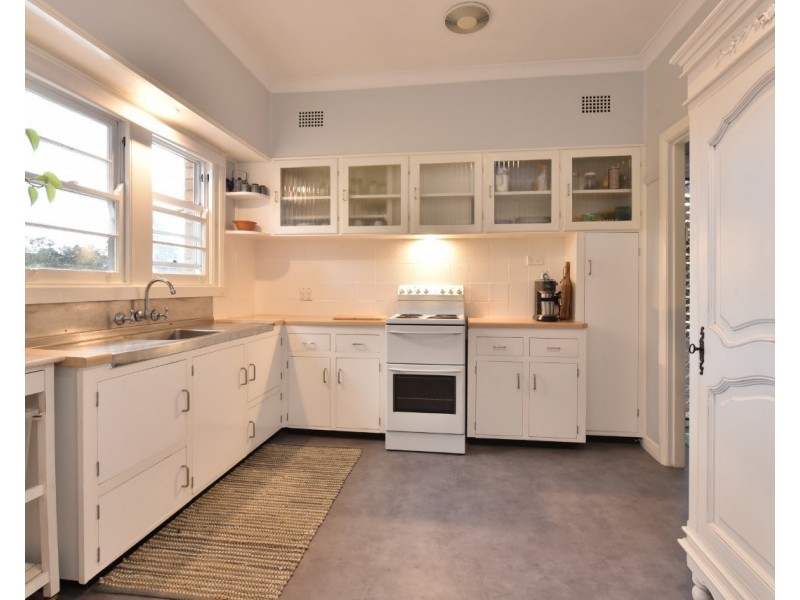 231 Park Avenue, Kotara NSW 2289