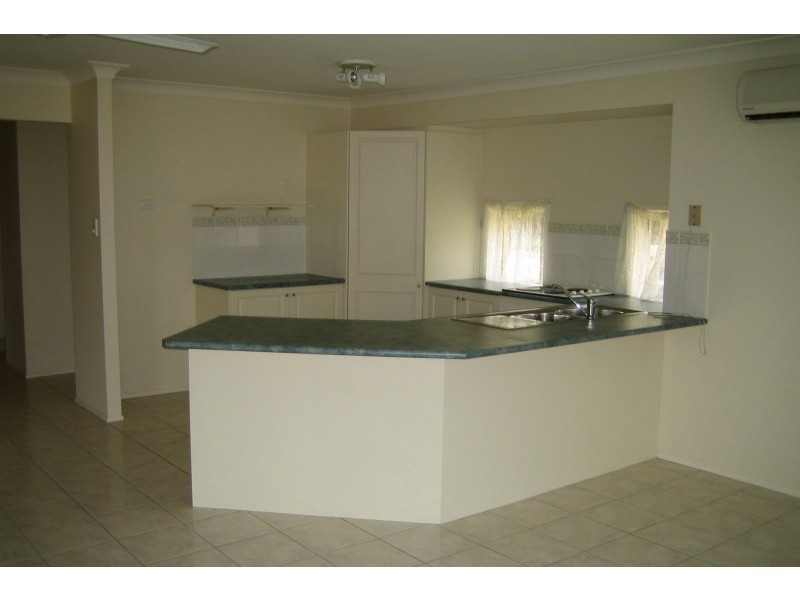 Eatons Hill QLD 4037