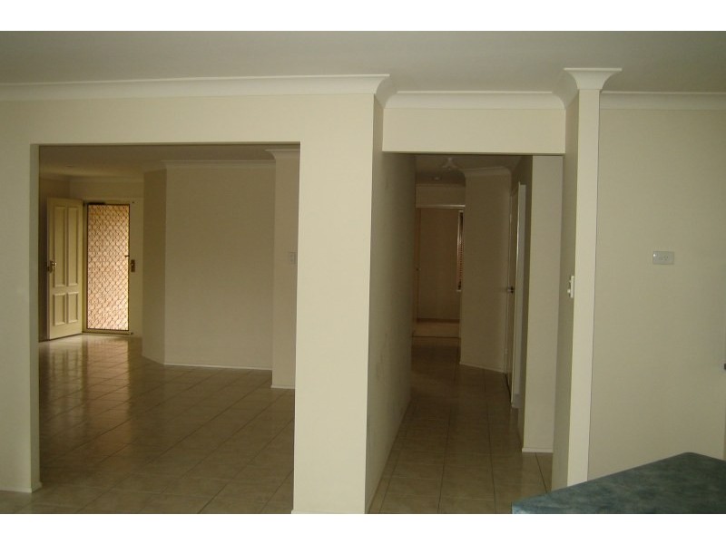 Eatons Hill QLD 4037