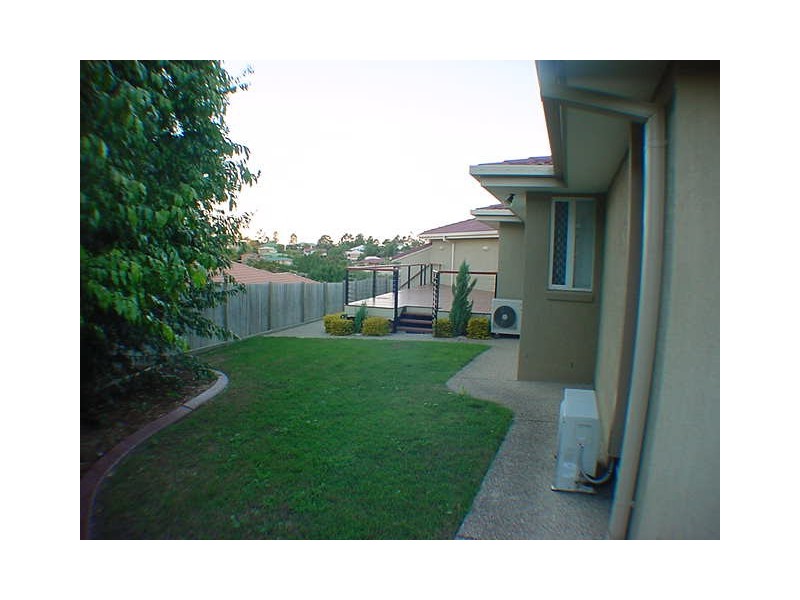 Eatons Hill QLD 4037