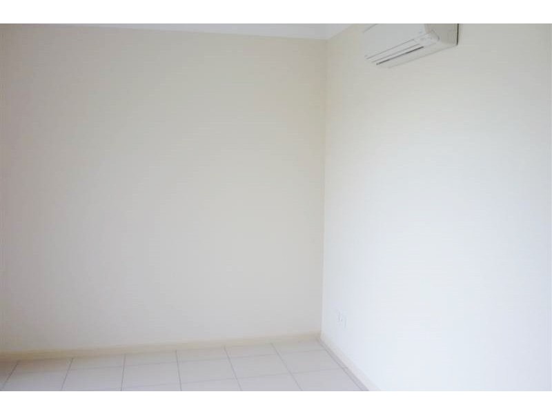 Bushland Beach QLD 4818