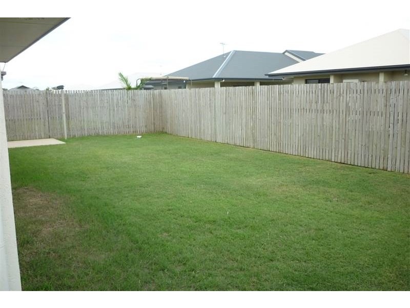 Burdell QLD 4818