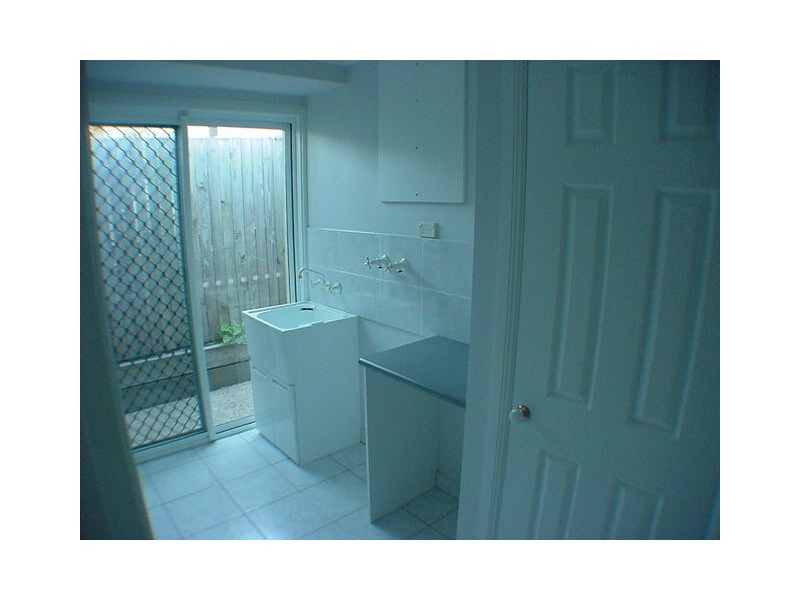 Eatons Hill QLD 4037