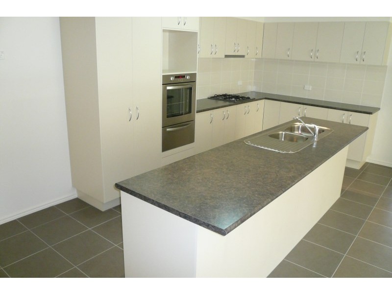 Flinders View QLD 4305