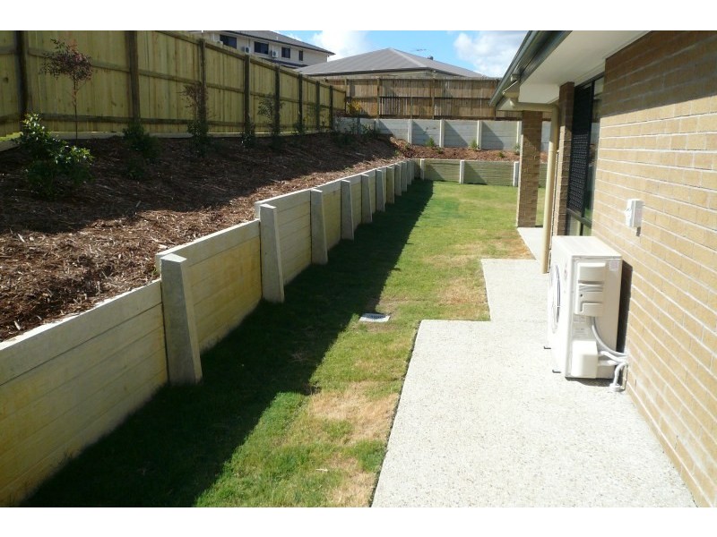 Flinders View QLD 4305