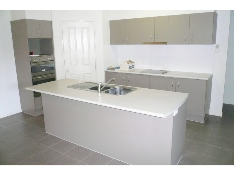 Redlynch QLD 4870