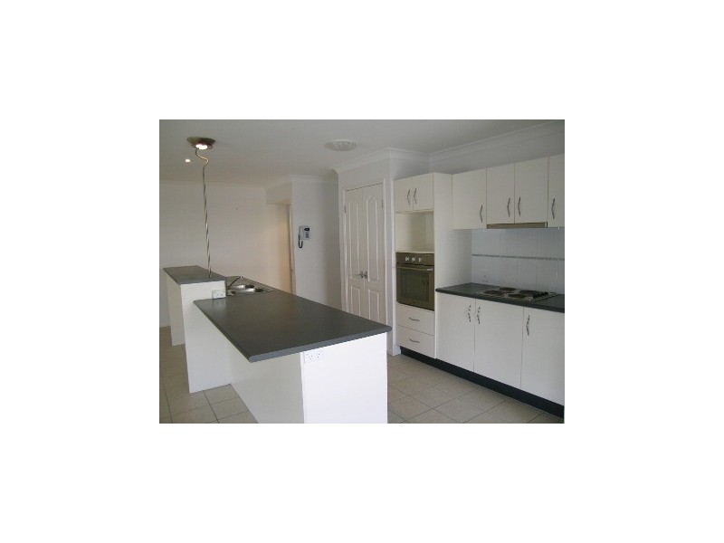 North Lakes QLD 4509