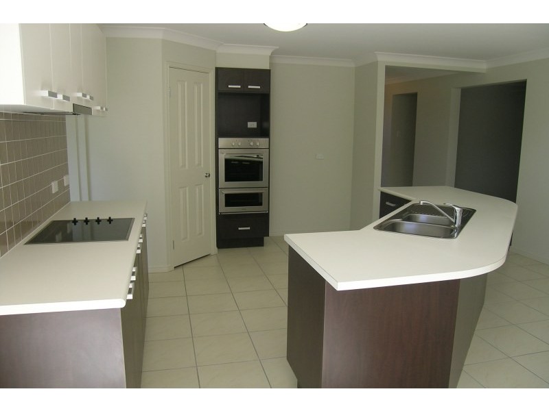 Springfield Lakes QLD 4300