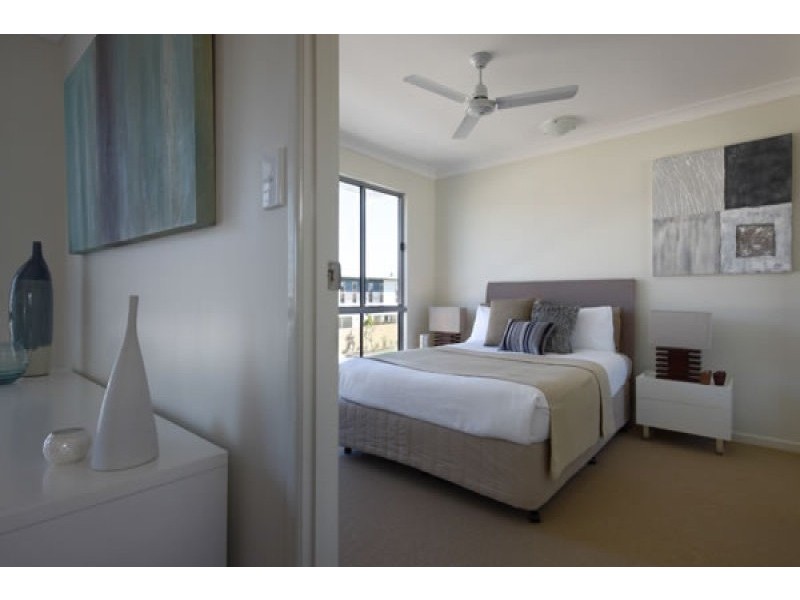 27/55 Liekefett Way, Meridan Plains QLD 4551