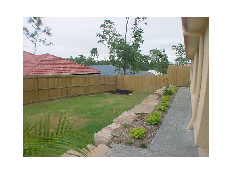 Seventeen Mile Rocks QLD 4073