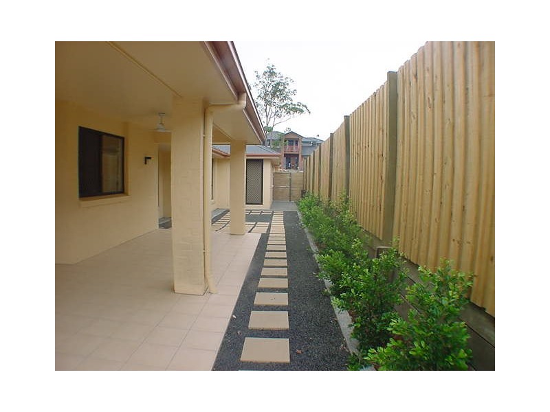 Seventeen Mile Rocks QLD 4073